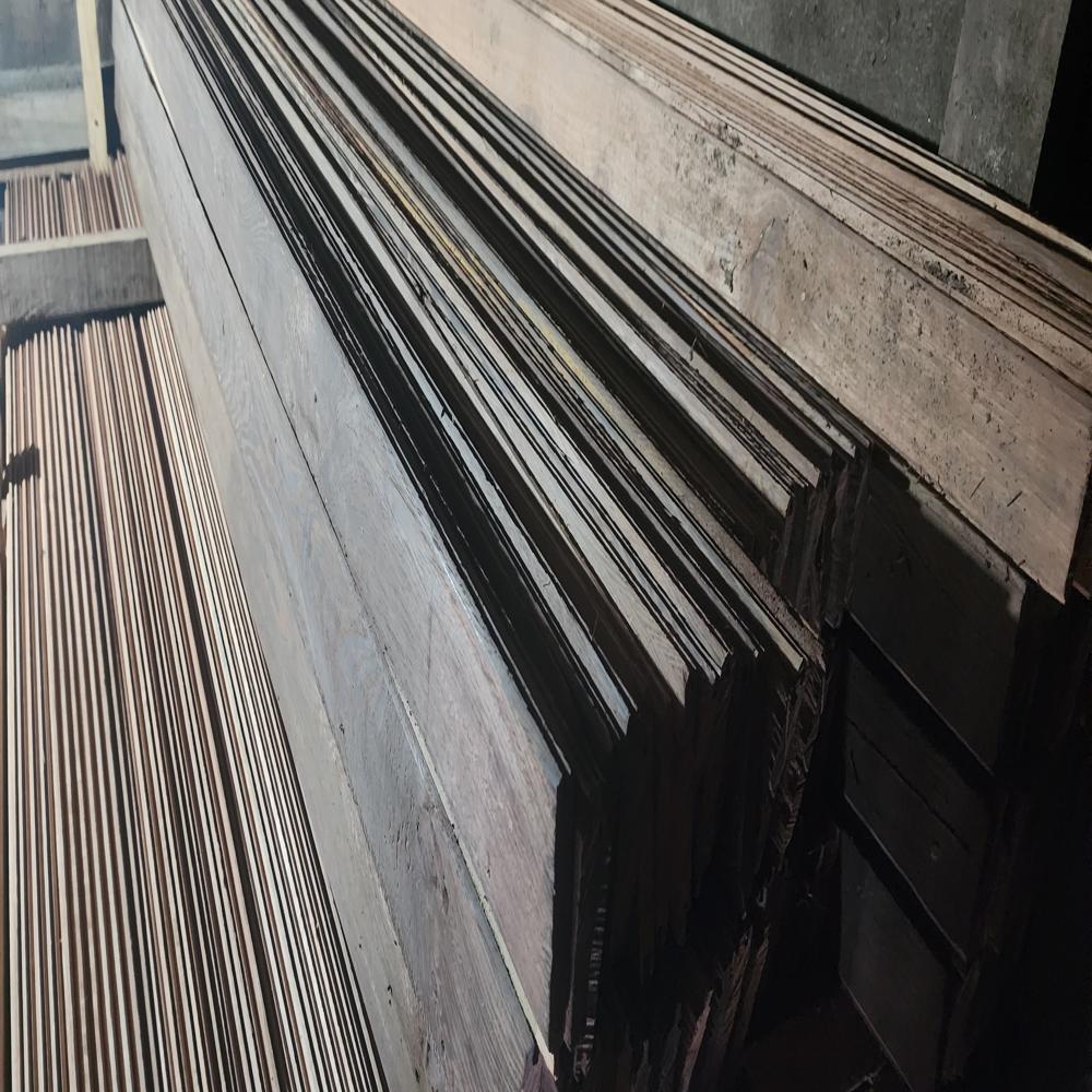 wenge Frieze for cilling and Floor 