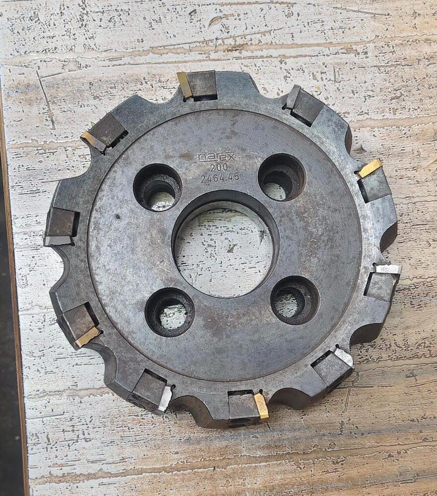 Vmc Machinery Cutter - Color: Metallic
