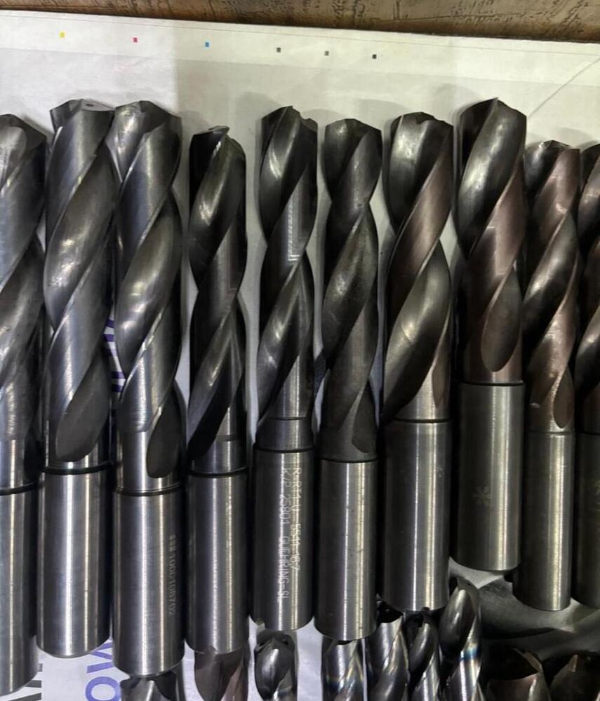 Cnc And Vmc  Carbide Drill - Color: Metallic Grey