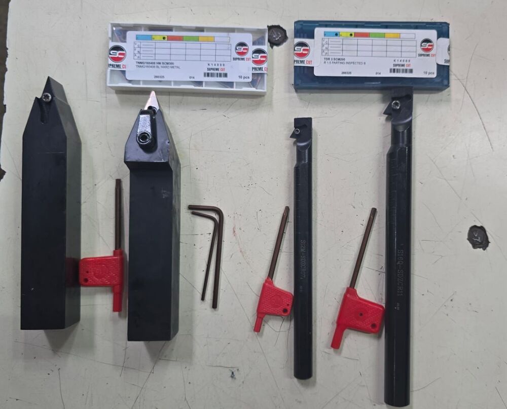 Boring Baars And Tool Holder And Vmc Cutters - Color: Black