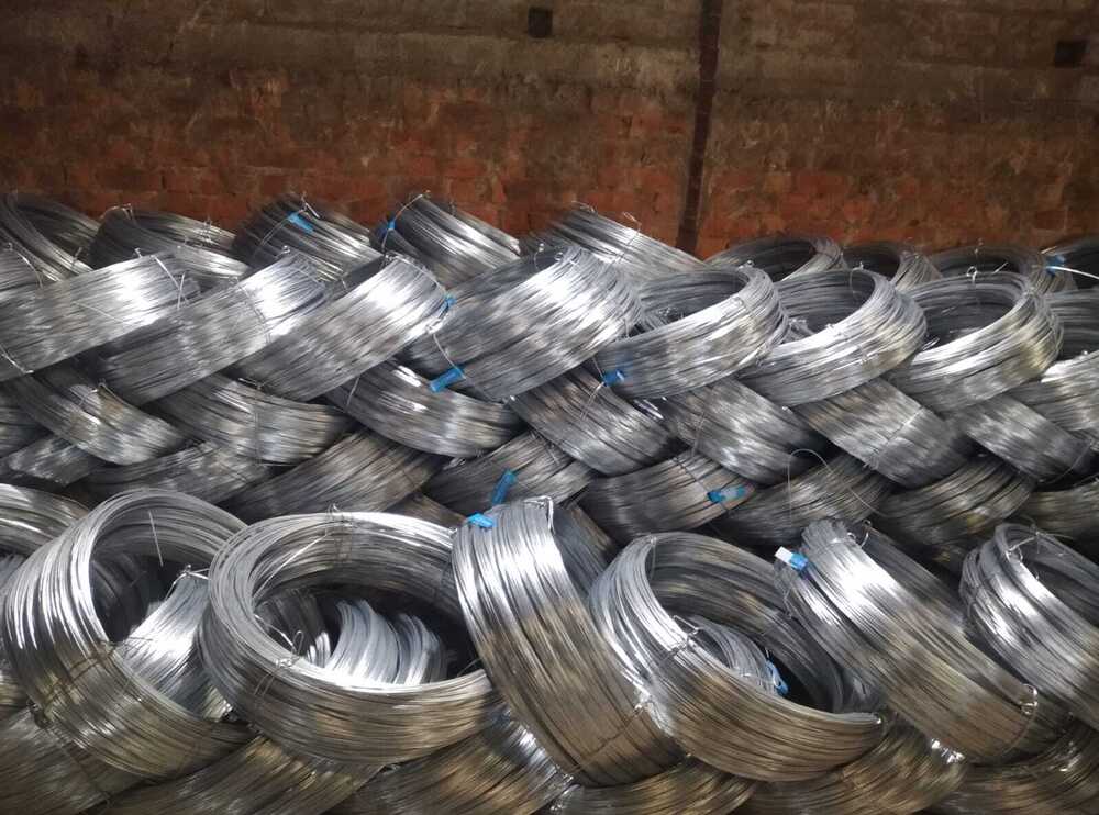 Galvanized Iron Wire - Dimensions: 2 To 4 Millimeter (Mm)