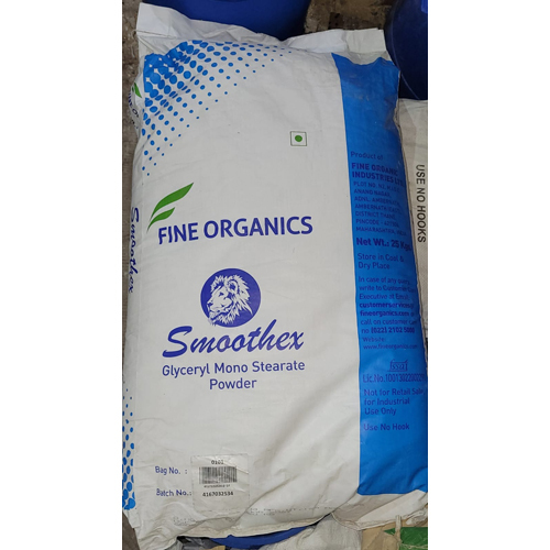 Smoothex Glyceryl Mono Stearate Powder - Application: Food Industries