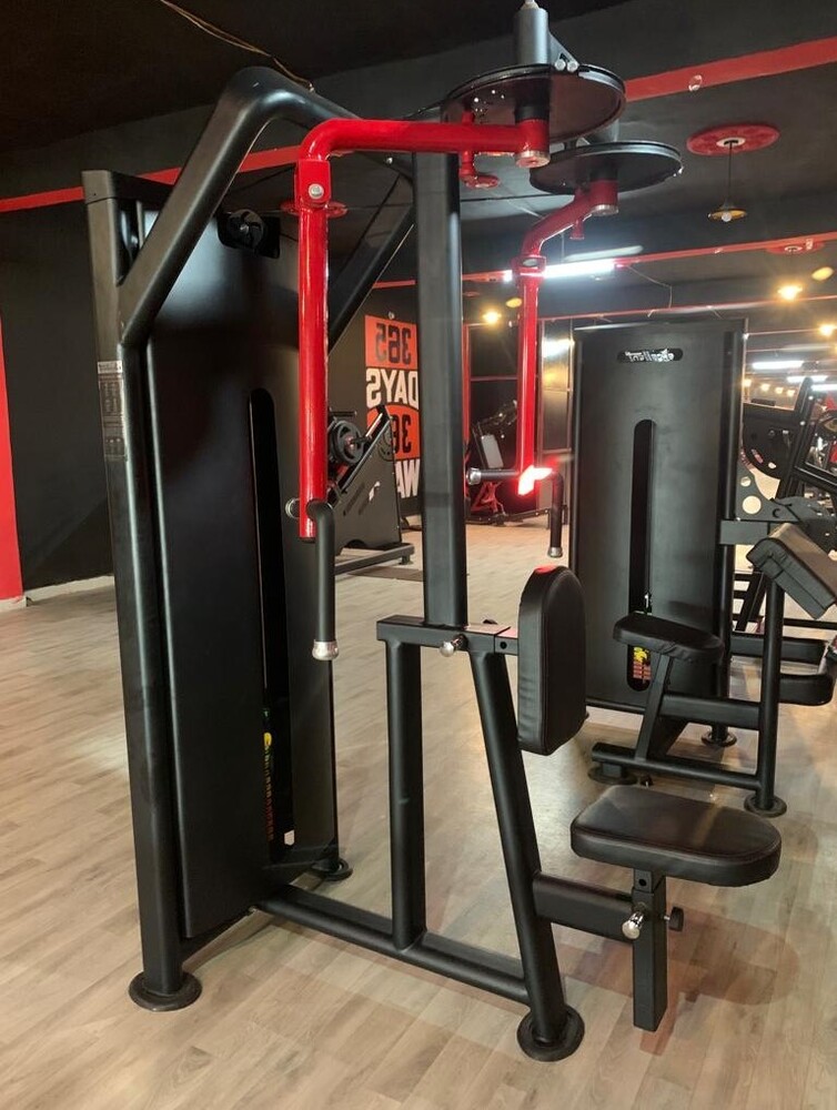 Pec Deck Fly Machine