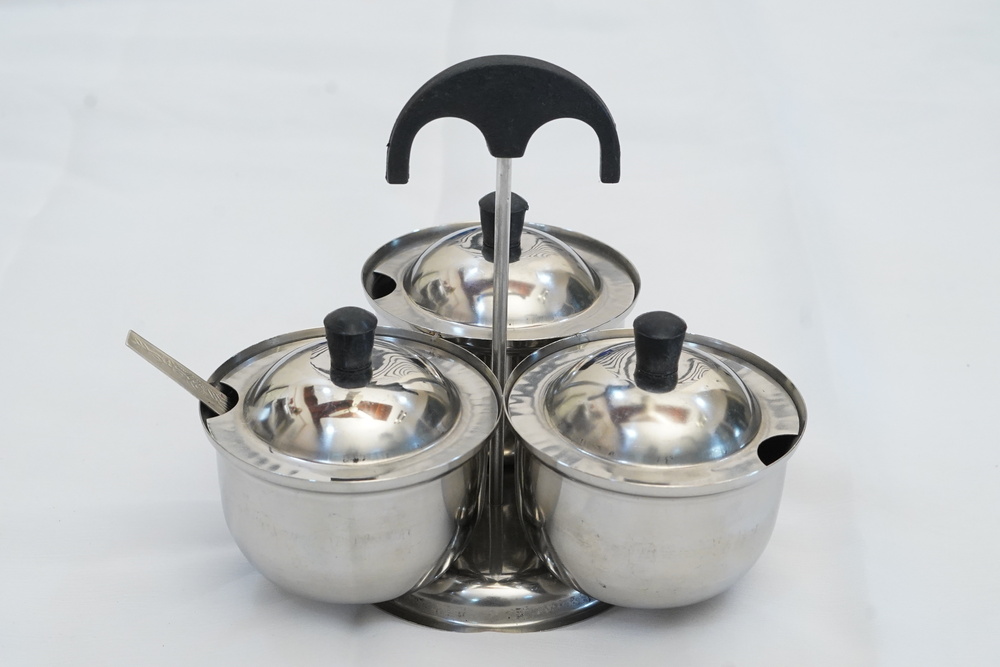 2 Size Pickle Pot - Color: Silver