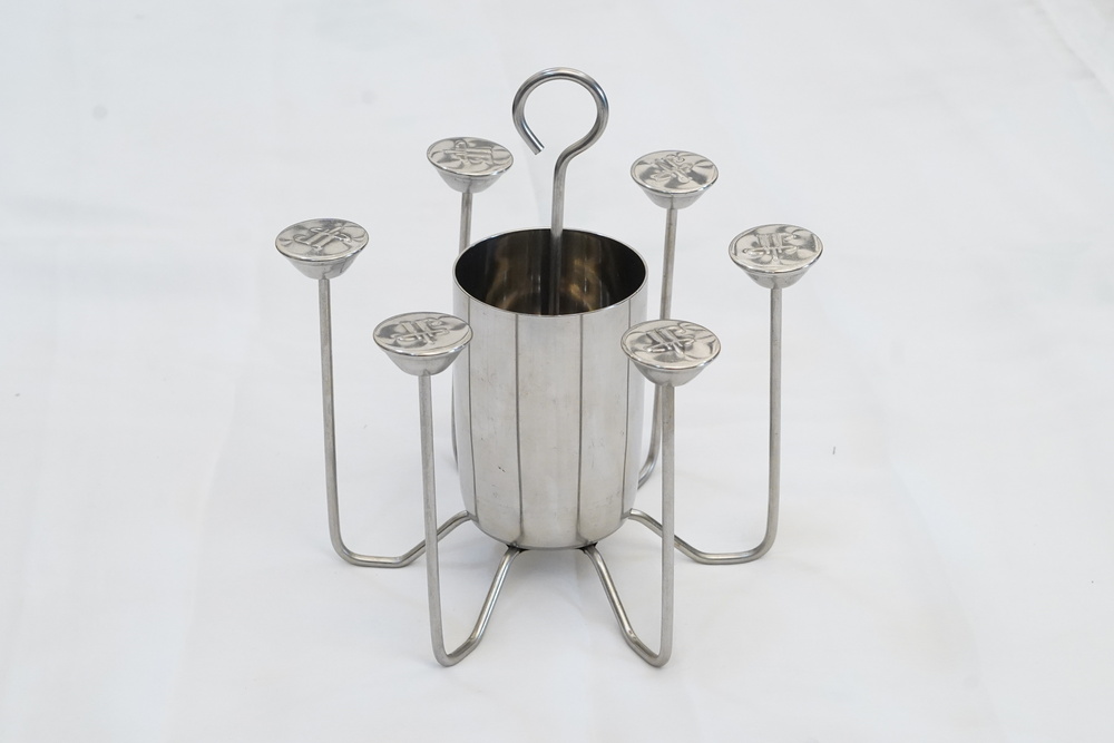 Ss Deluxe Glass Stand - Capacity: 0.2 Kg