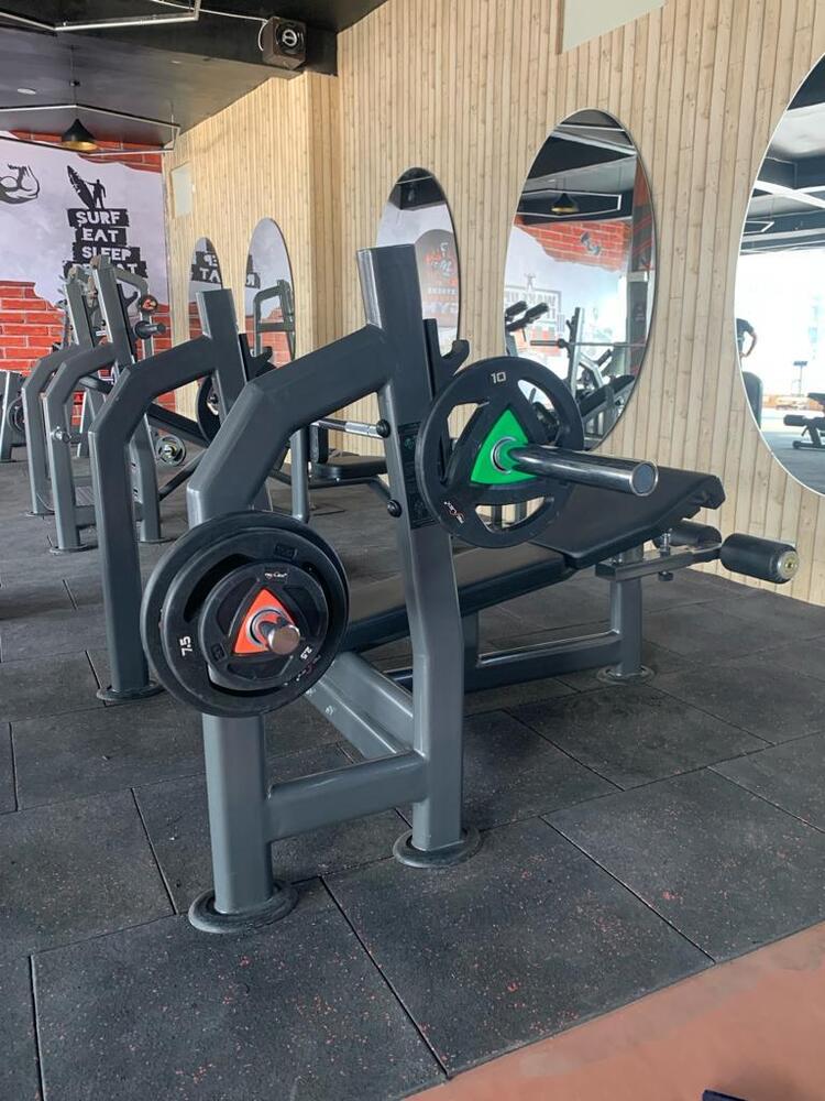 Olympic Decline Bench - Grade: Commercial Use