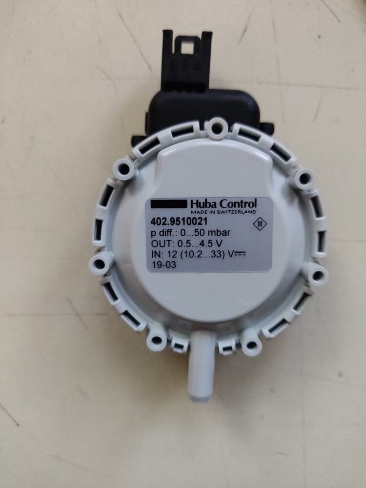 402.9510021 Huba Control Differential Pressure Transmitter ...