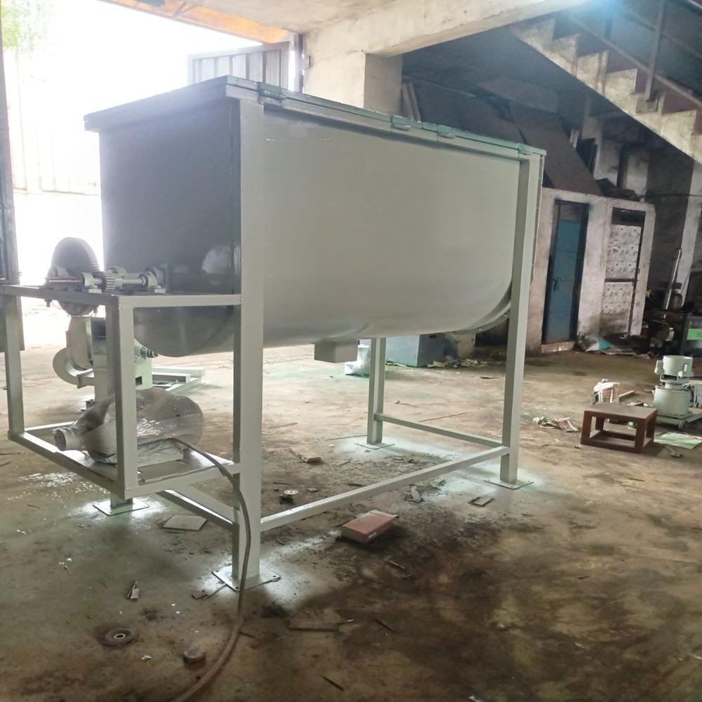 500 kg Feed Mixer Machine