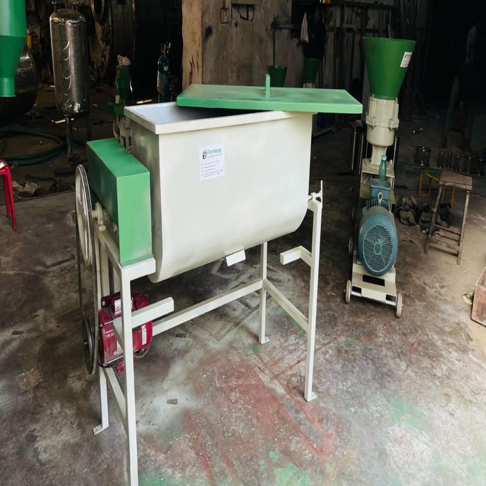 100 Kg Cattle Feed Mixer Machine - Feature: High Efficiency