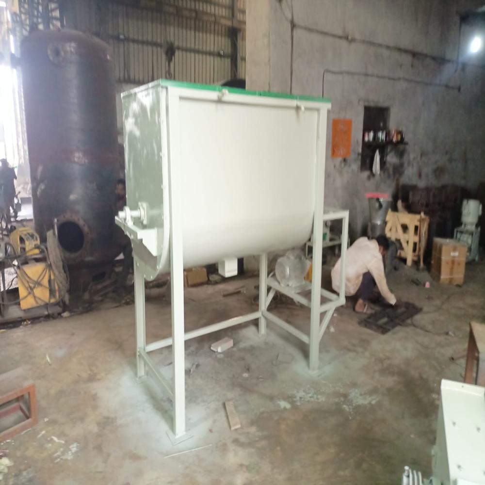 100 Kg Cattle Feed Mixer Machine - Feature: High Efficiency
