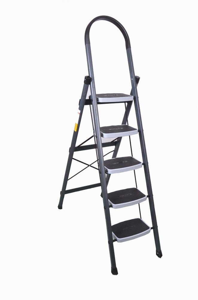 Mild Steel Step Ladders Manufacturers - Feature: High Quality