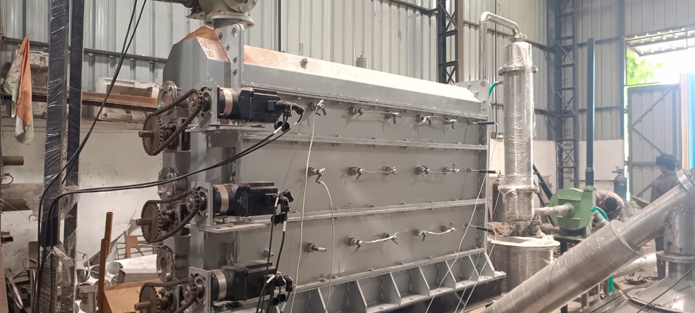 Biomass Pyrolysis Plant - Color: Silver
