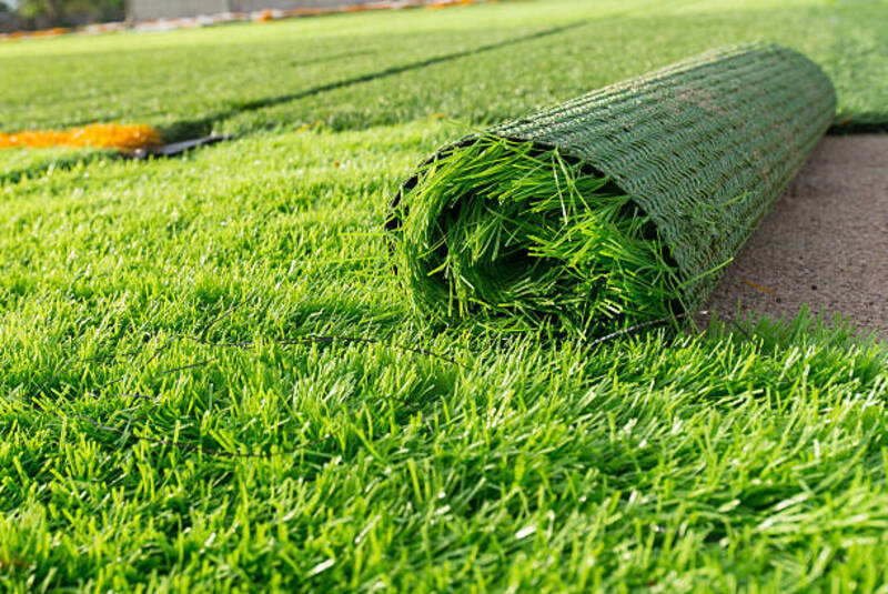 Artificial Grass - Polyethylene, 20mm Pile Height, 5/8" Gauge, Latex Backing | Anti-aging, Antibacterial, Easy To Install, Waterproof, Fireproof
