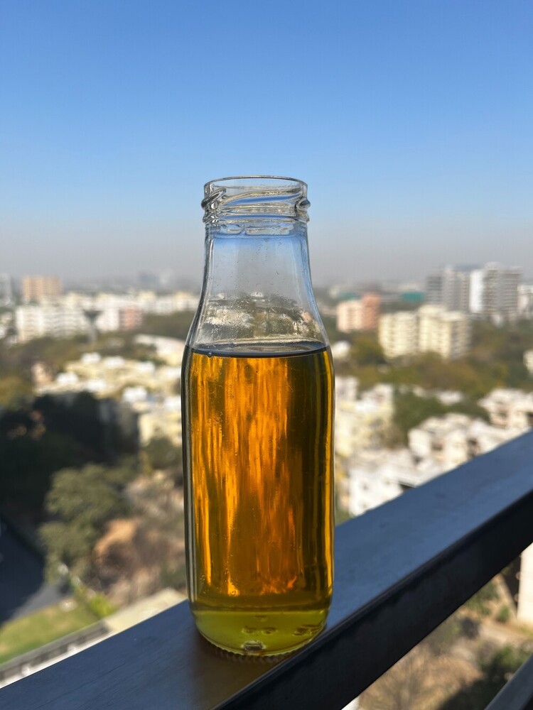 Liquid Biodiesel Oil