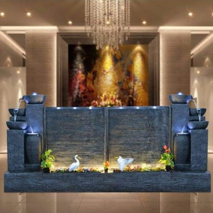 Fancy Wall Fountain - Color: Black