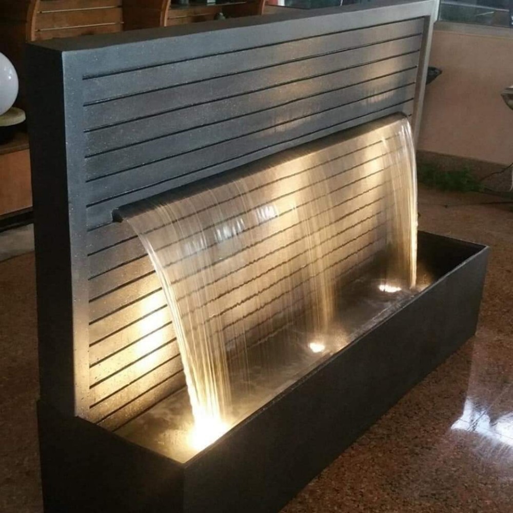 Water Sheet Fountain - Color: Black