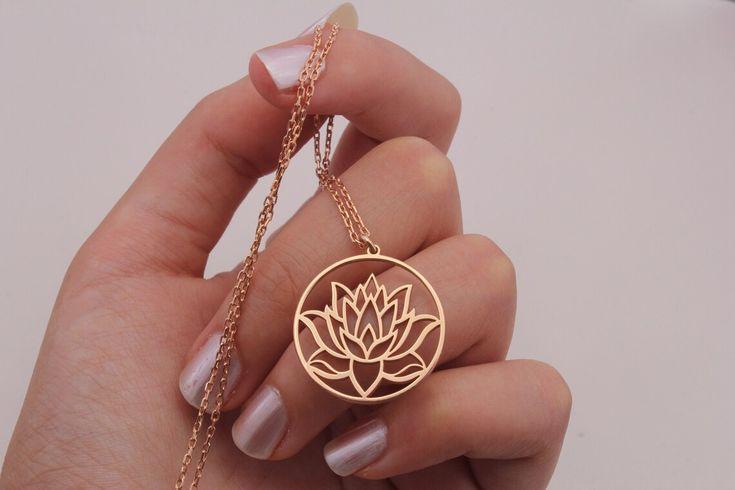 Rose Gold Flower Necklace - Color: As Per Requirement