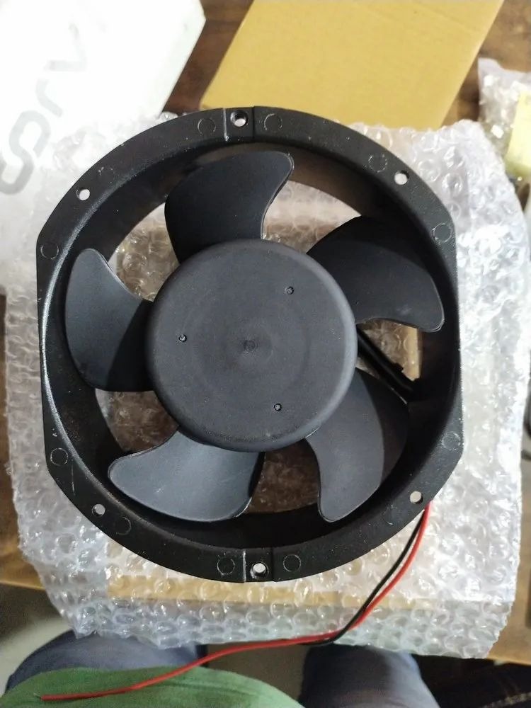 Rexnord Rec-17251 B24 W Vdc 24 Amp 0.70 17251mm Axial Cooling Fan - Color: Black