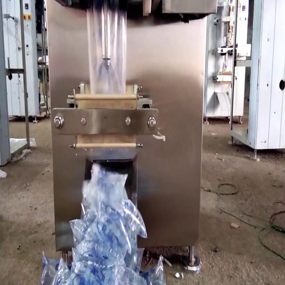 Drinking Water Pouch Packing Machine - Automatic Grade: Semi-automatic