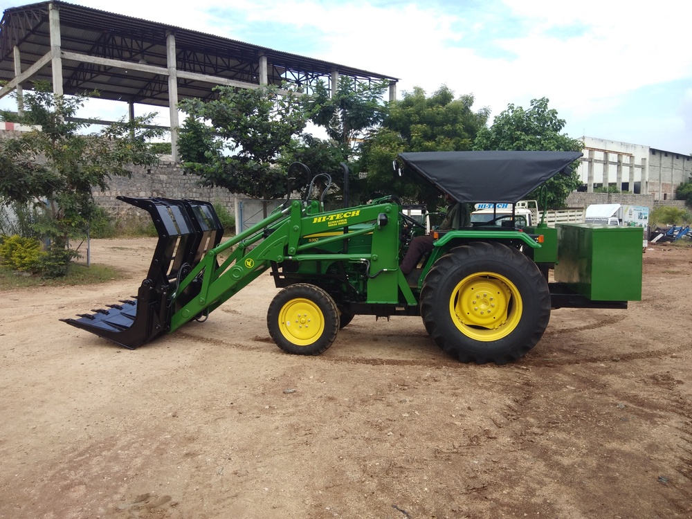 Paper Mill Loader - Finishing: Powder-coated Finish