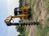 EB Post With Hydraulic Auger