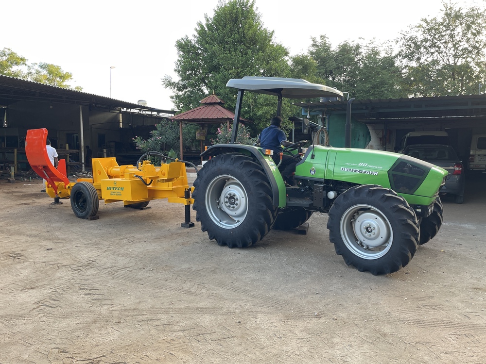 Tractor Mounted Wood Splitter - Finishing: Powder-coated Finish