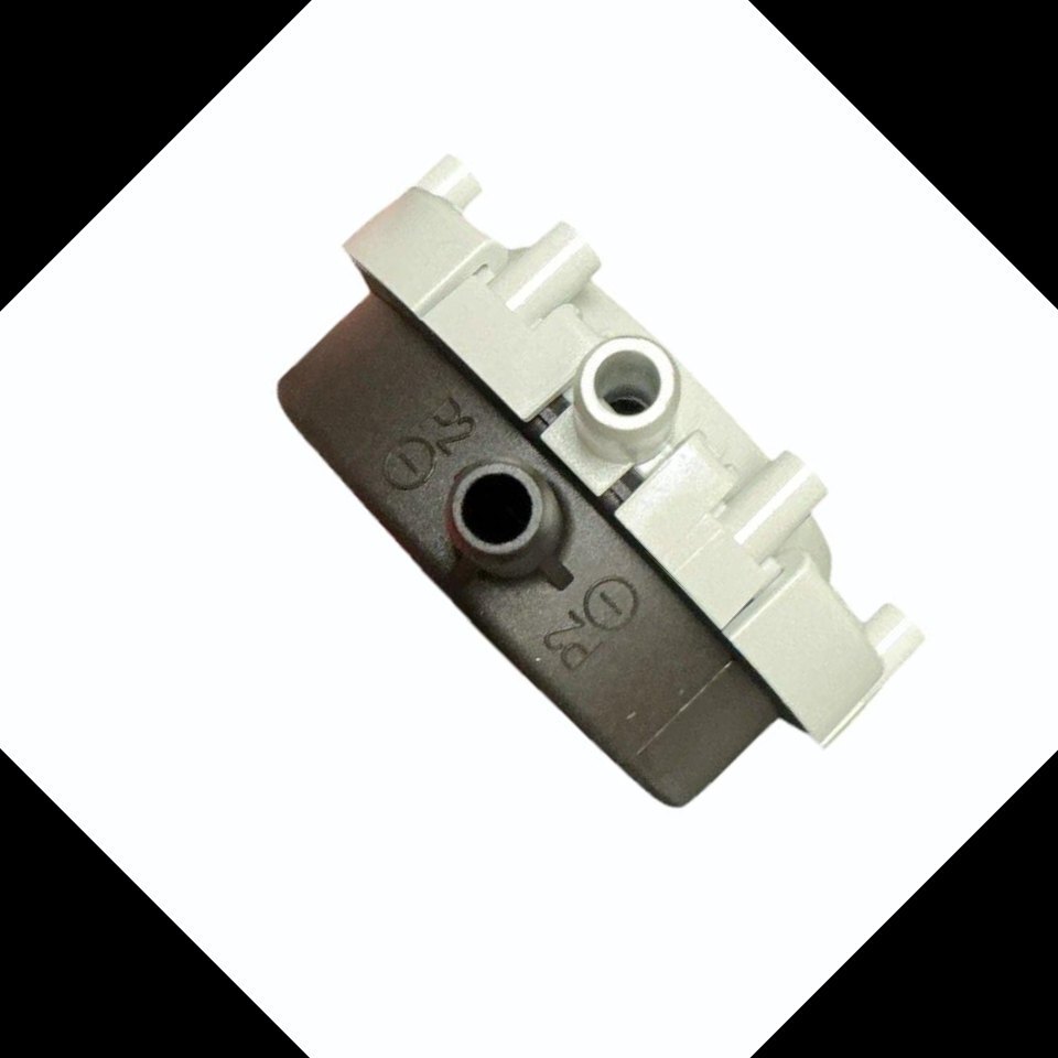 402.9300021 Differential Pressure Transmitter From Huba Control