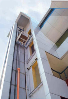 Commercial Eco Friendly Hydraulic Elevator - Load Capacity: 450A 2000 Kg Kilograms (Kg)