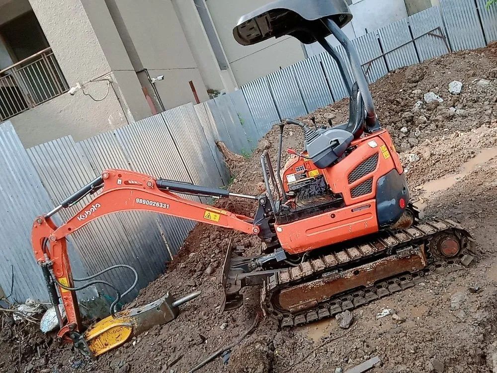 Excavator Rental Service