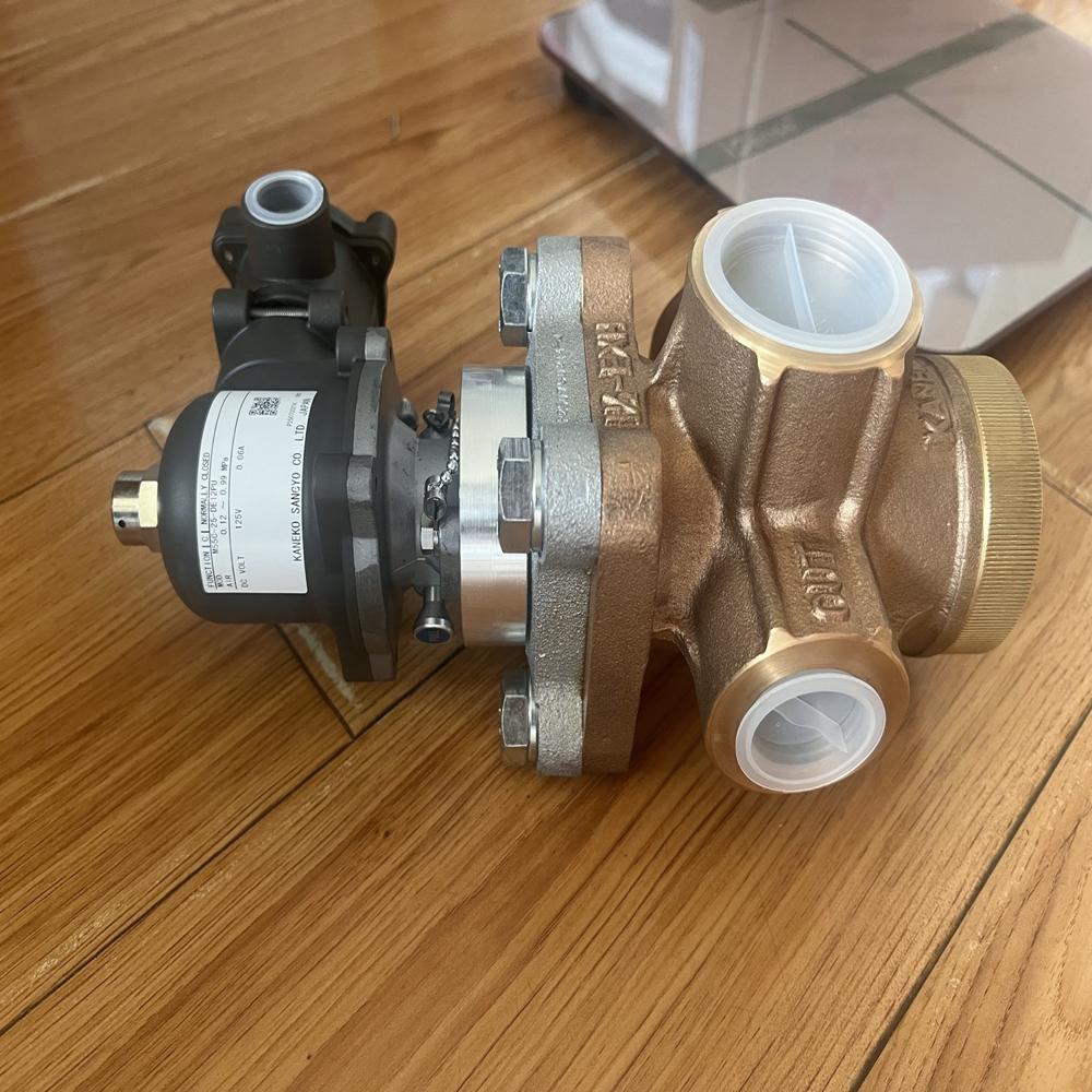 Kaneko solenoid valve M55C-25-DE12PU