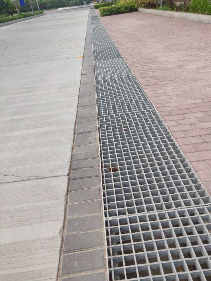FRP SAFETY GRATING