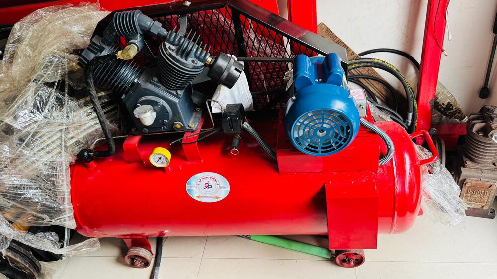 2 Hp Automatic Air Compressor - Color: Multiple