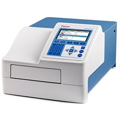 Microplate Photometer - Accuracy: 99 %