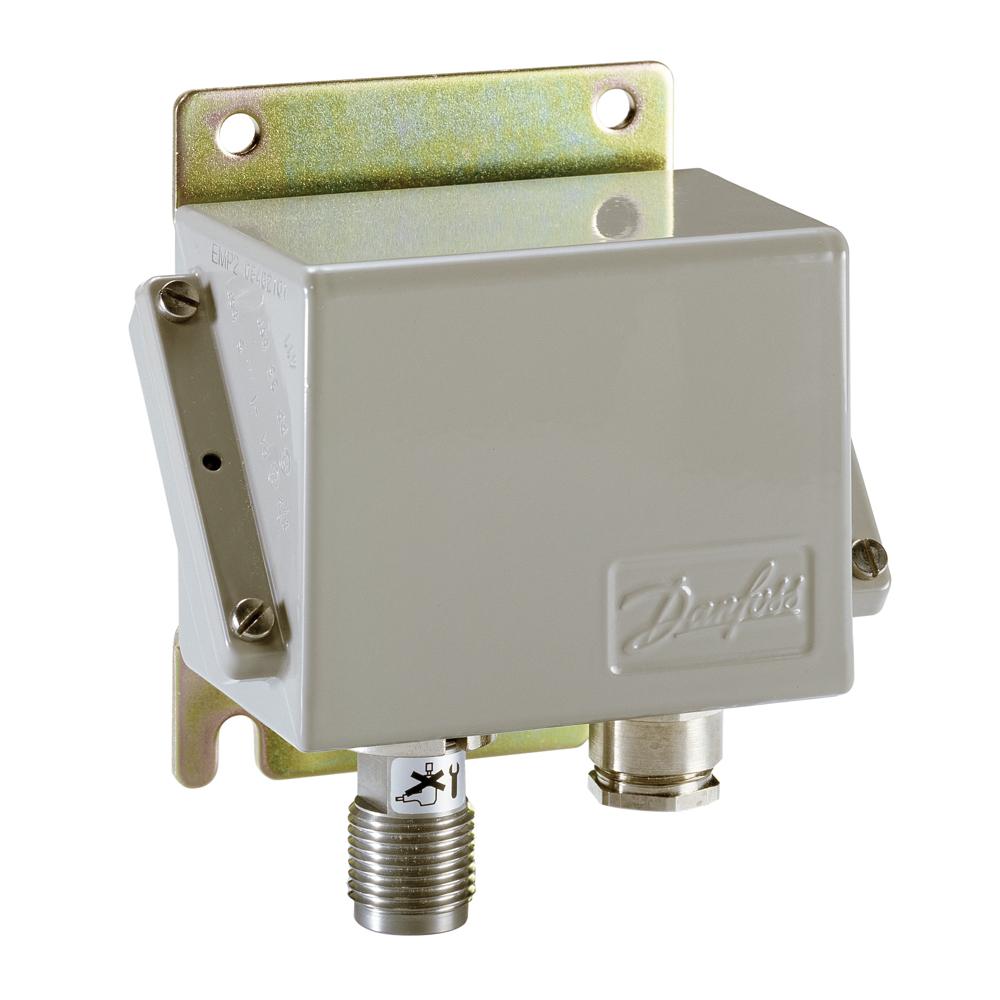 Danfoss Fluid Control Ev210A - Color: Silver