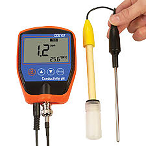 CONDUCTIVITY METER