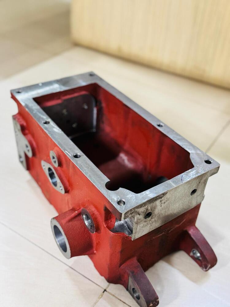 Tractor Hydraulic Unit - Product Type: Iron Castings