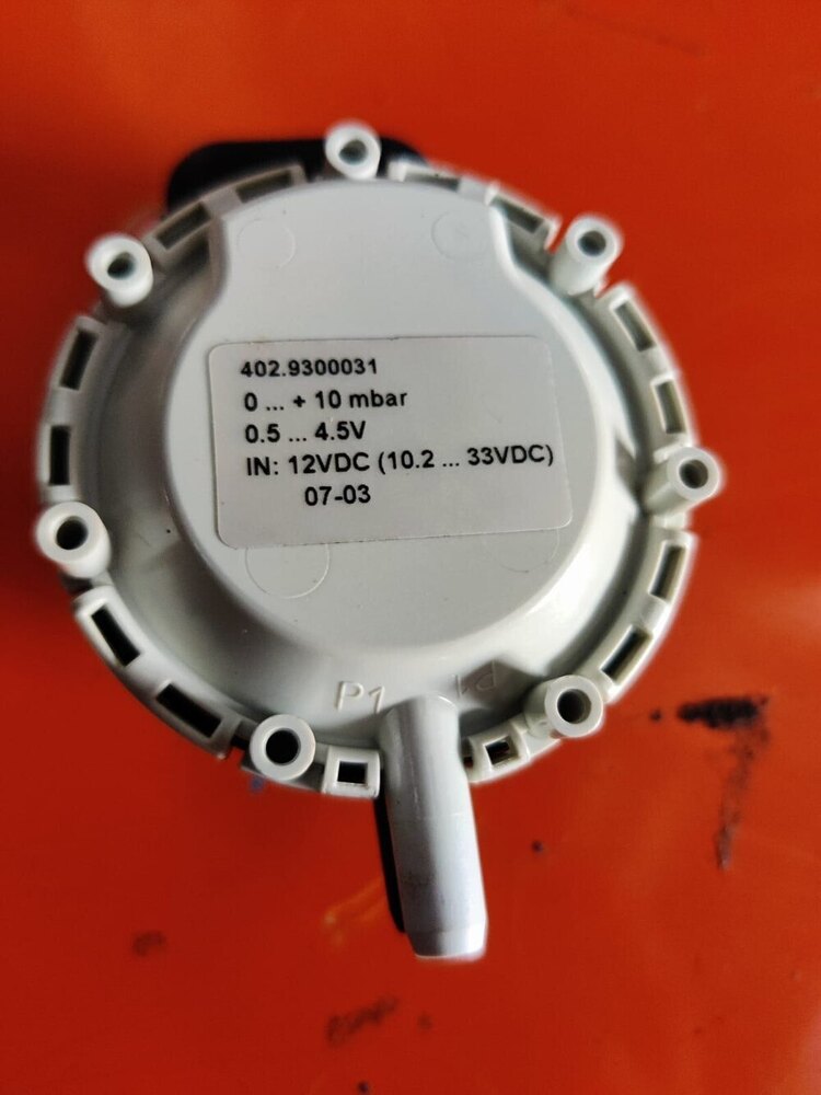 402.9300031 Huba Control Differential Pressure Transmitter
