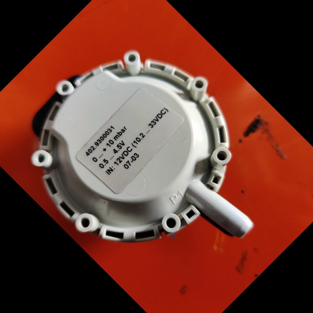 402.9300031 Huba Control Differential Pressure Transmitter ...