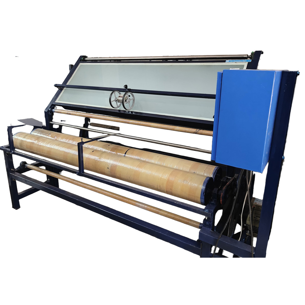Fabric Inspection with Rolling Machine in Full Glass