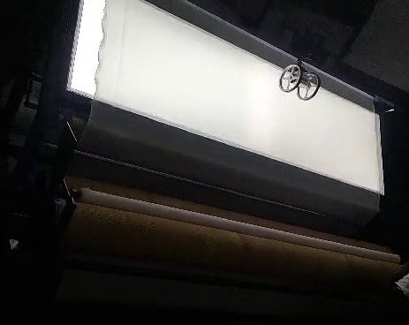 Fabric Inspection with Rolling Machine in Full Glass