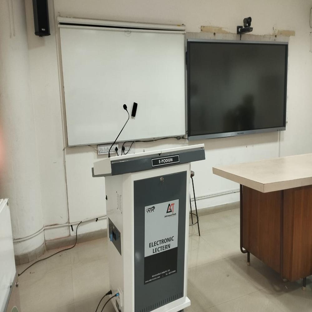 Digital Podium - Input Voltage: 110-215 Volt (V)