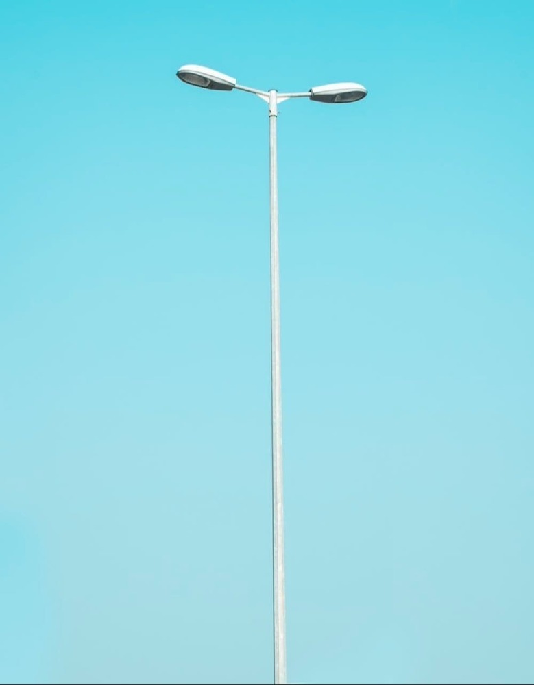 Solar Led Street Light Pole - Color: Warm White
