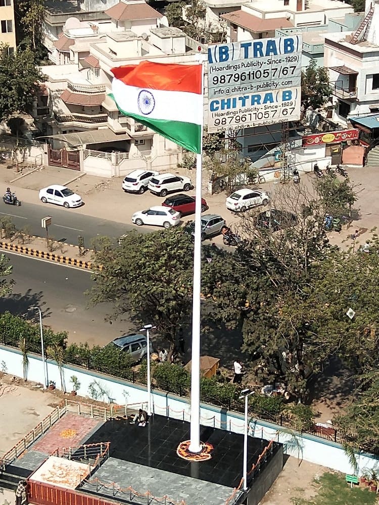 High Mast Pole For National Flag - Color: White
