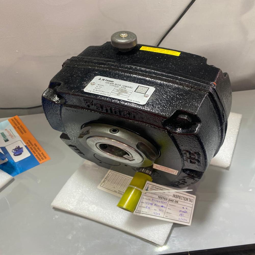 JK Fenner SMSR Helical GearBox
