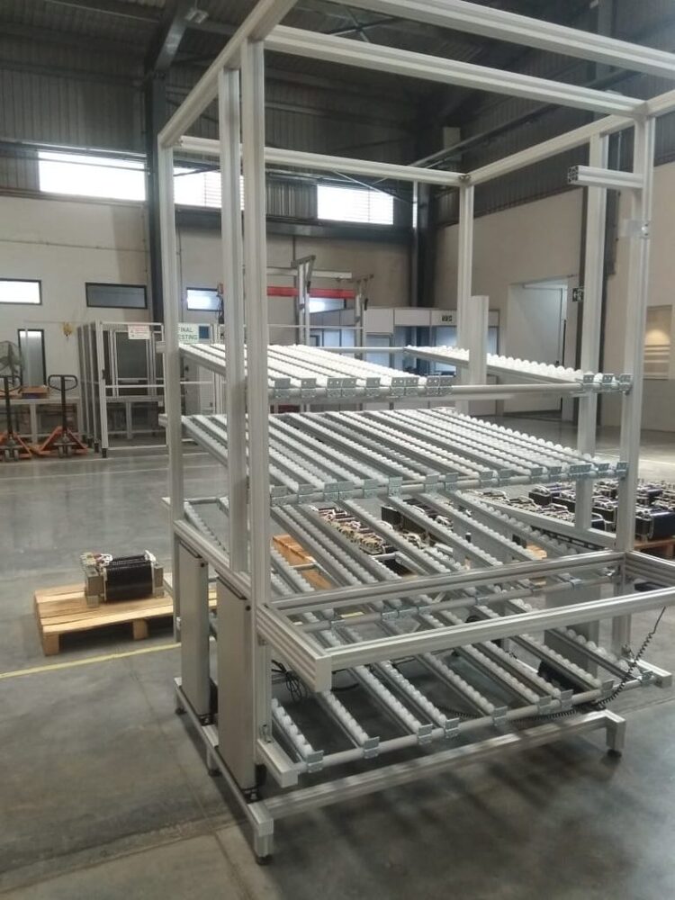 Fifo Rack - Attributes: Durable