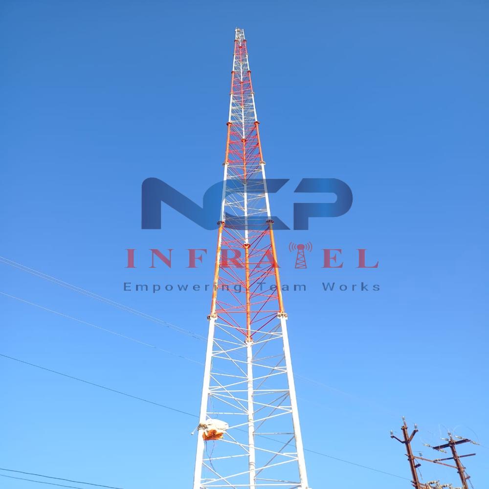 High Mast Tower - Color: Red And White