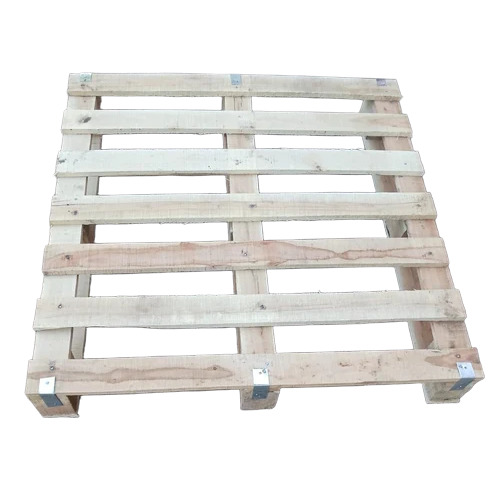 3x3 Feet Square Industrial Wooden Pallet