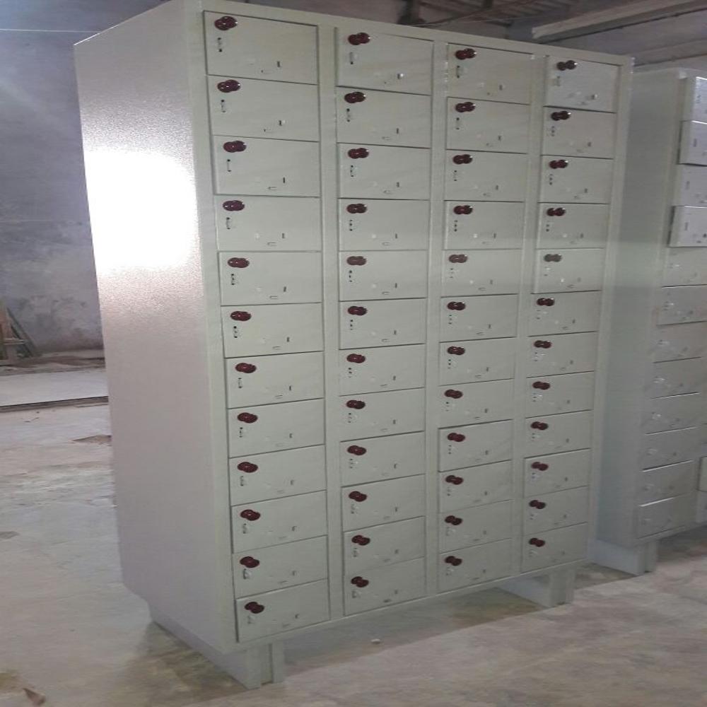 45 Door मोबाइल फ़ोन Locker_Rolex India Engineering