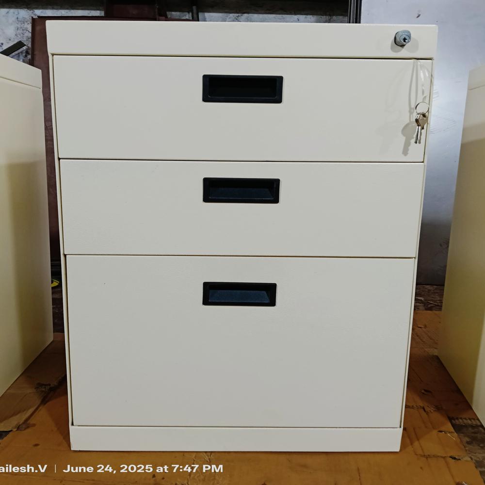 Metal Pedestal_Rolex India Engineering