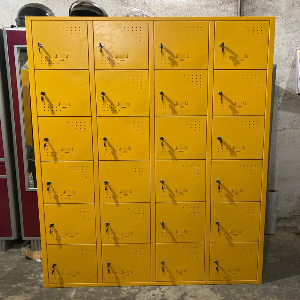 18 Storage Lockers - Material: Cold Rolled Steel